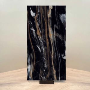 Placa Evreux Black Murk